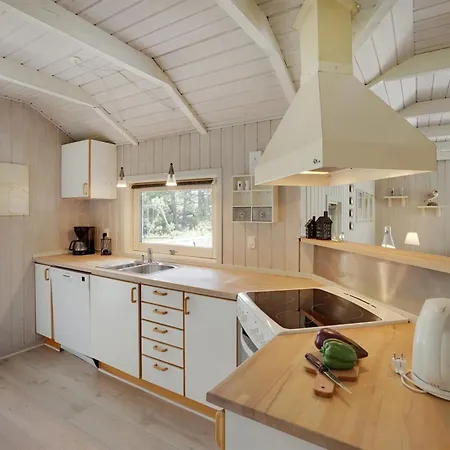 Lin - 2-9km From The Sea By Interhome