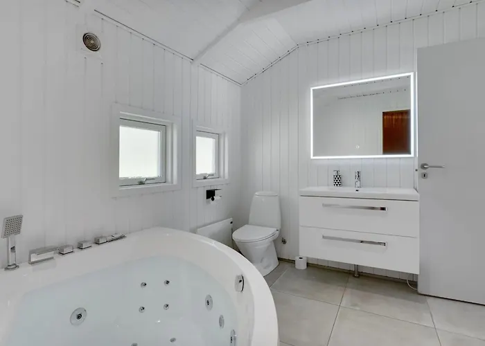 Lin - 2-9km From The Sea By Interhome *